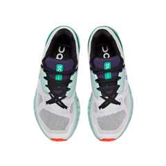 On Cloudstratus - Undyed White / Creek Running Shoes