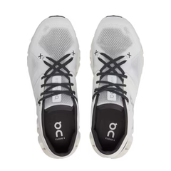 On Cloud X 3 - Ivory / Black