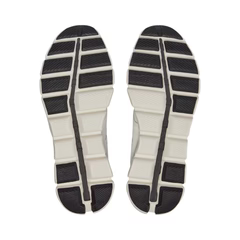 On Cloud X 3 - Ivory / Black
